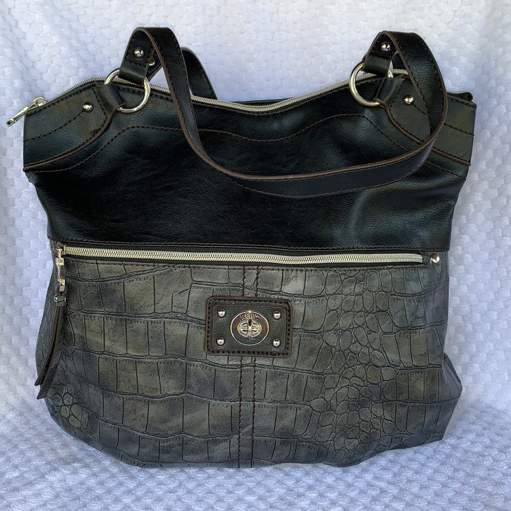 Relic shoulder bag